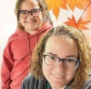 Meet your Posher, Cortnie